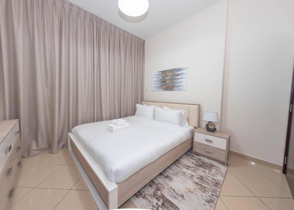 Stonetree - Cozy 1br With View * Dubai